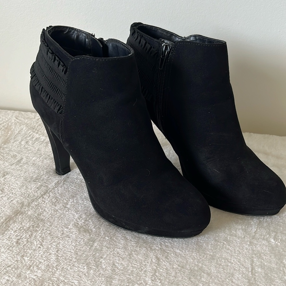 Fergie ankle boots, black, size 8 1/2.